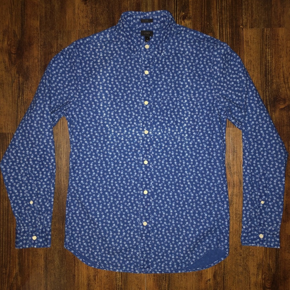 J. Crew Blue Indigo Slim Fit Floral Print Denim Shirt Small NWOT